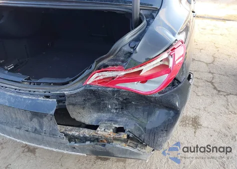 2018 Mercedes-Benz Cla 250 4Matic z USA, uszkodzony, nr VIN WDDSJ4GB8JN565532